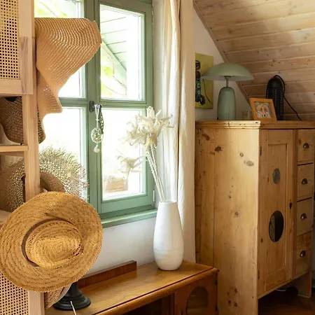 Overlooking Balaton - Tora Nezo Haziko Holiday home Orvenyes
