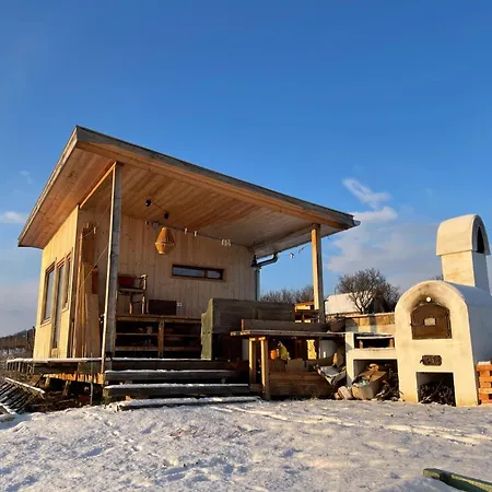 Overlooking Balaton - Tora Nezo Haziko Orvenyes